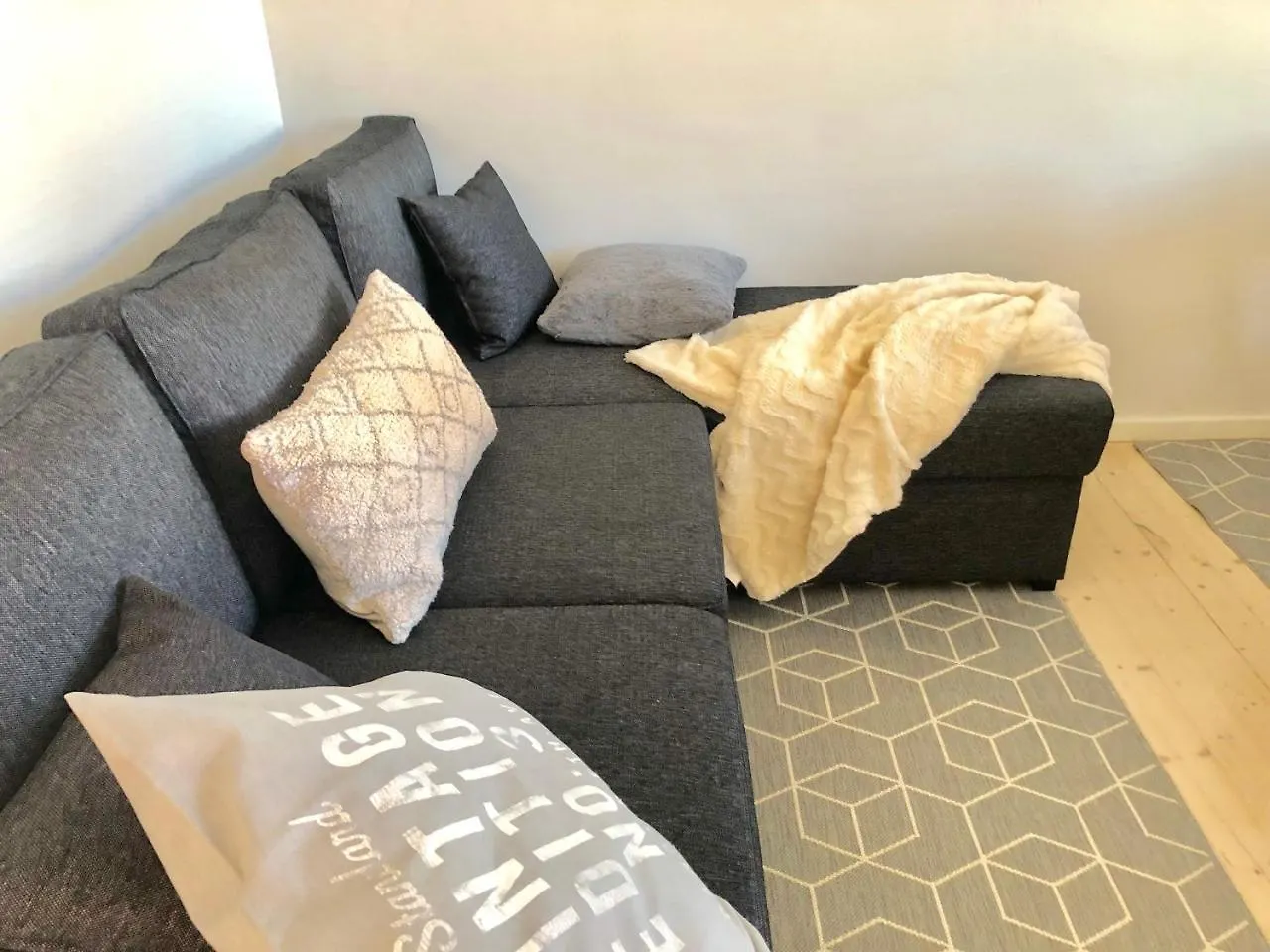 Scandinavian Sweet Home 18 Heart Of City Helsinki Apartment